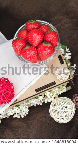 Сток-фото: Strawberry Vertical Composition