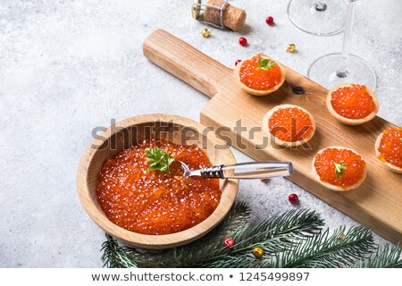 Zdjęcia stock: Bread With Red Salmon Caviar