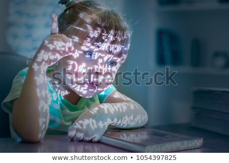 Foto stock: Little Child An Text Projection Device