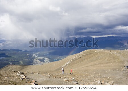 Stock foto: Hiking Trail In Barren Mountainscape