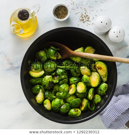 Stockfoto: Brussel Sprouts Cooked In Non Stick Pan