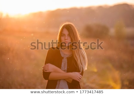 Foto stock: Girl At Sunset