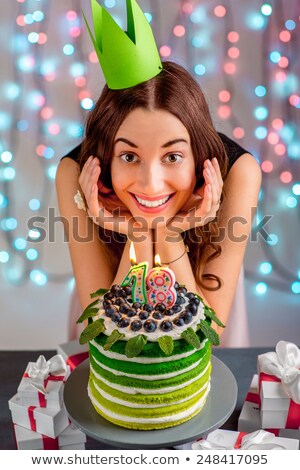 Foto stock: Beautiful Happy Birthday Cake With Mascarpone Decorated With Ras