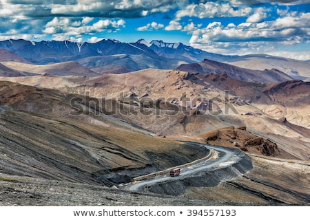 Stock foto: Manali Leh Road In Indian Himalayas With Lorry Ladakh India
