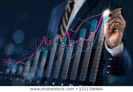 Foto stock: Man Drawing Chart