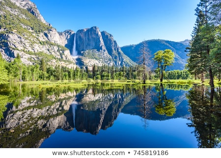 Сток-фото: Mirror Lake Yosemite National Park