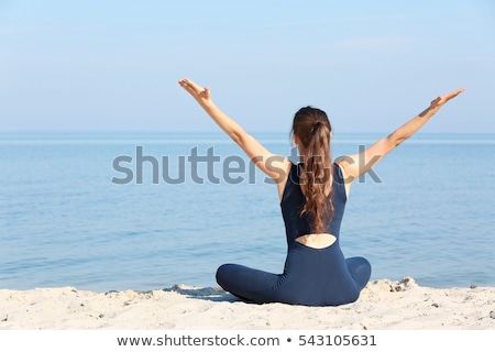 ストックフォト: Girl Training On Beach