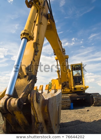 Imagine de stoc: Chipament · pentru · construcții · buldozer · parcat · la · locul · de · muncă