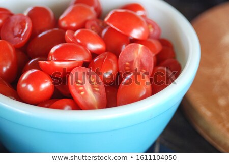 Foto stock: Baby Rosa Tomatoes On White