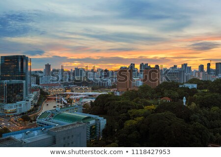 Stockfoto: Sunset Over Clarke Quay And Fort Canning Park