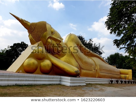 Stockfoto: Reclining Buddha Statue In Thailand