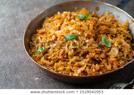 Foto d'archivio: Sausages With Fried Cabbage