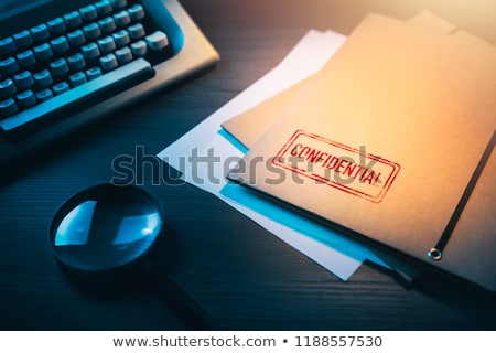 Foto stock: Confidential