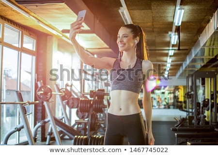 Foto stock: Sportive Girls Training In Gym
