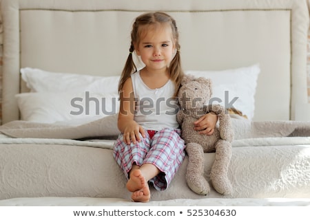 Foto stock: Etrato · de · uma · menina · bonitinha