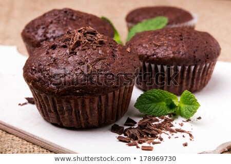 Stock fotó: Chocolate Dark Muffins With Mint Leaves