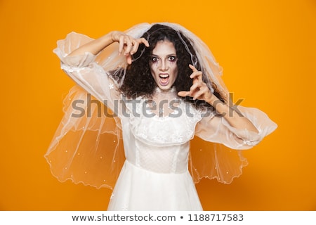 Foto stock: Image Of Scary Dead Bride On Halloween Wearing Wedding Dress And