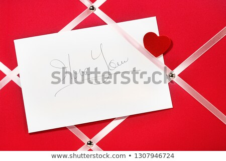 Foto stock: I Love You Message Card Handwriting On Pinup Board