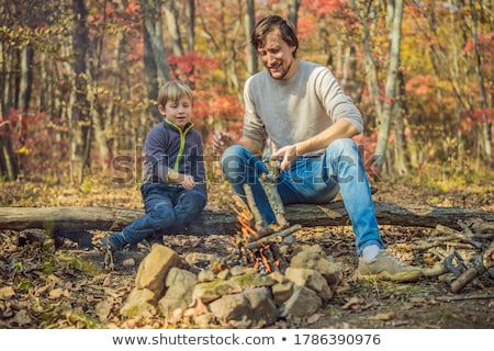 Foto stock: Father And Son Camping