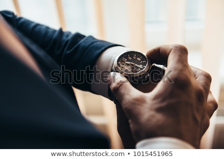 Foto d'archivio: Omo · E · Orologio