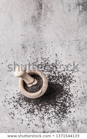 Foto stock: Front View Of Bowl Of Organic Black Sesame