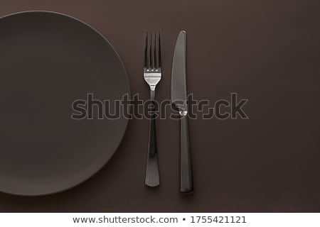 Zdjęcia stock: Empty Plate And Cutlery As Mockup Set On Brown Background Top Tableware For Chef Table Decor And Me