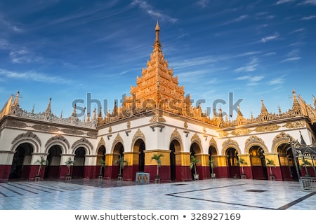 Foto stock: Golden Sandamuni Pagoda Mandalay Myanmar Burma Travel