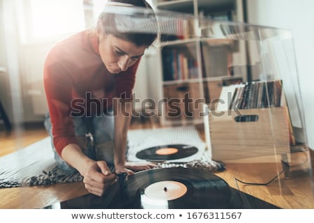 Stok fotoğraf: Dyofil · Retro · Kadın · Vinil · Pikap · Müzik