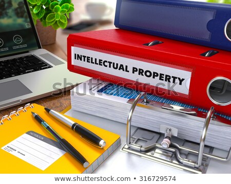 Zdjęcia stock: Yellow Office Folder With Inscription Intellectual Property