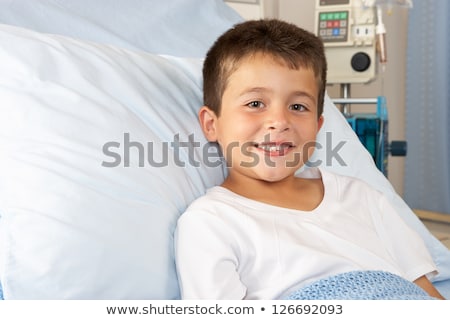 Stockfoto: Boy Relaxing In Pediatric Hospital