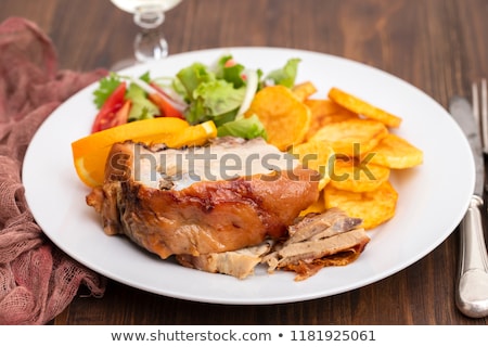 Foto stock: Ochinillo · al · horno