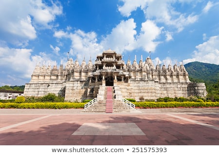 Foto stock: Ranakpur Hinduism Temple In India