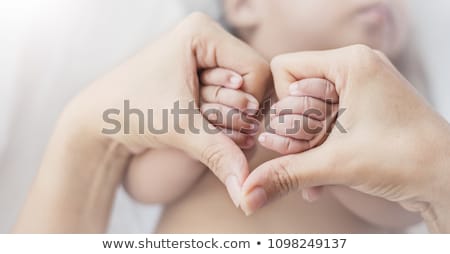 Foto stock: Hand Of Mum