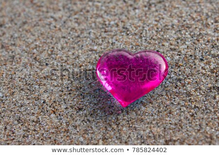 Foto stock: Glass Heart On White