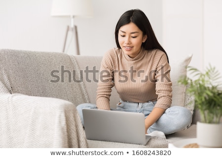 Zdjęcia stock: Girl Home Or Work Choice