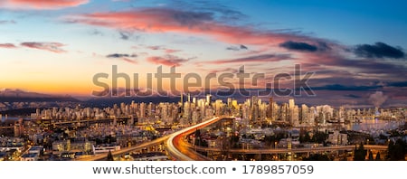 商業照片: Vancouver Bc City Skyline Night Scene Panorama