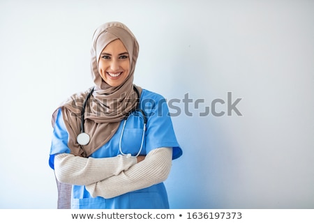 ストックフォト: Young Doctor In Hijab Working In The Clinic