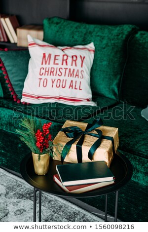 Foto d'archivio: Christmas Snow Pattern On Box Or Shelf