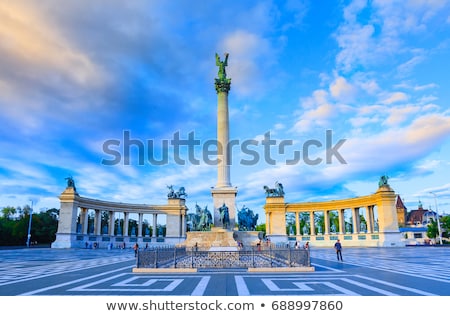 Stock photo: Heroes Square