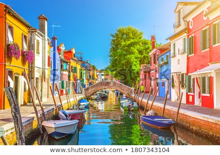 Foto stock: Canal And Old Historic Houses In Venice