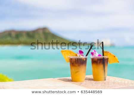 Hawaii Mai Tai Drinks On Waikiki Beach Bar Travel Vacation In Honolulu Hawaii Famous Hawaiian Drin Stockfoto © Maridav