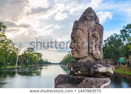 Foto stock: Sculpture Detail At The Bayon Temple