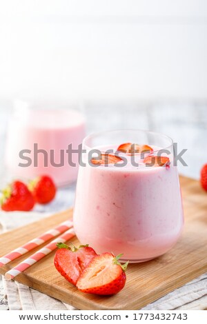 Foto stock: Fresh Strawberry Milkshake