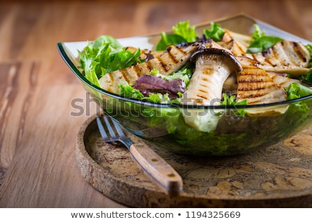 Stok fotoğraf: Green Vegetable Salad With Grilled King Oyster Mushrooms