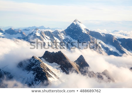 Glacial Mountains Imagine de stoc © vichie81