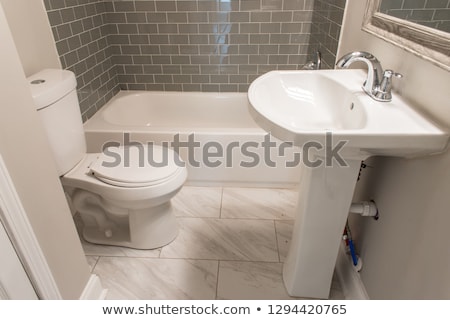 Foto stock: Small Bathroom