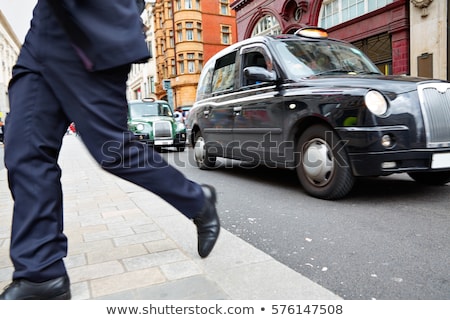 Foto stock: London Taxi At Oxford Street W1 Westminster