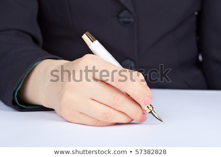 Person Undersigns An Golden Pen Stockfoto © pzAxe