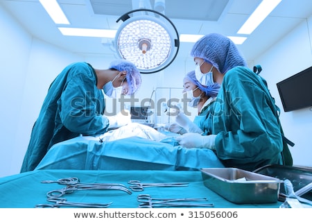 Zdjęcia stock: Portrait Of Male Nurse In Operation Theater