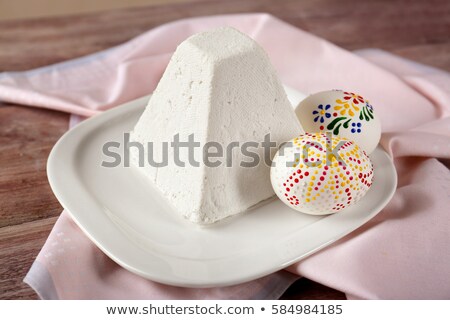 ストックフォト: Traditional Easter Cake With Painted Eggs